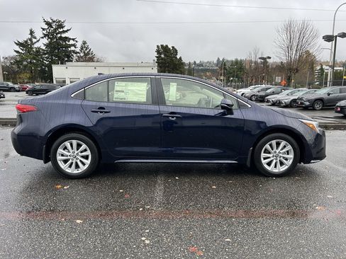 New 2026 Toyota Corolla XLE image 4