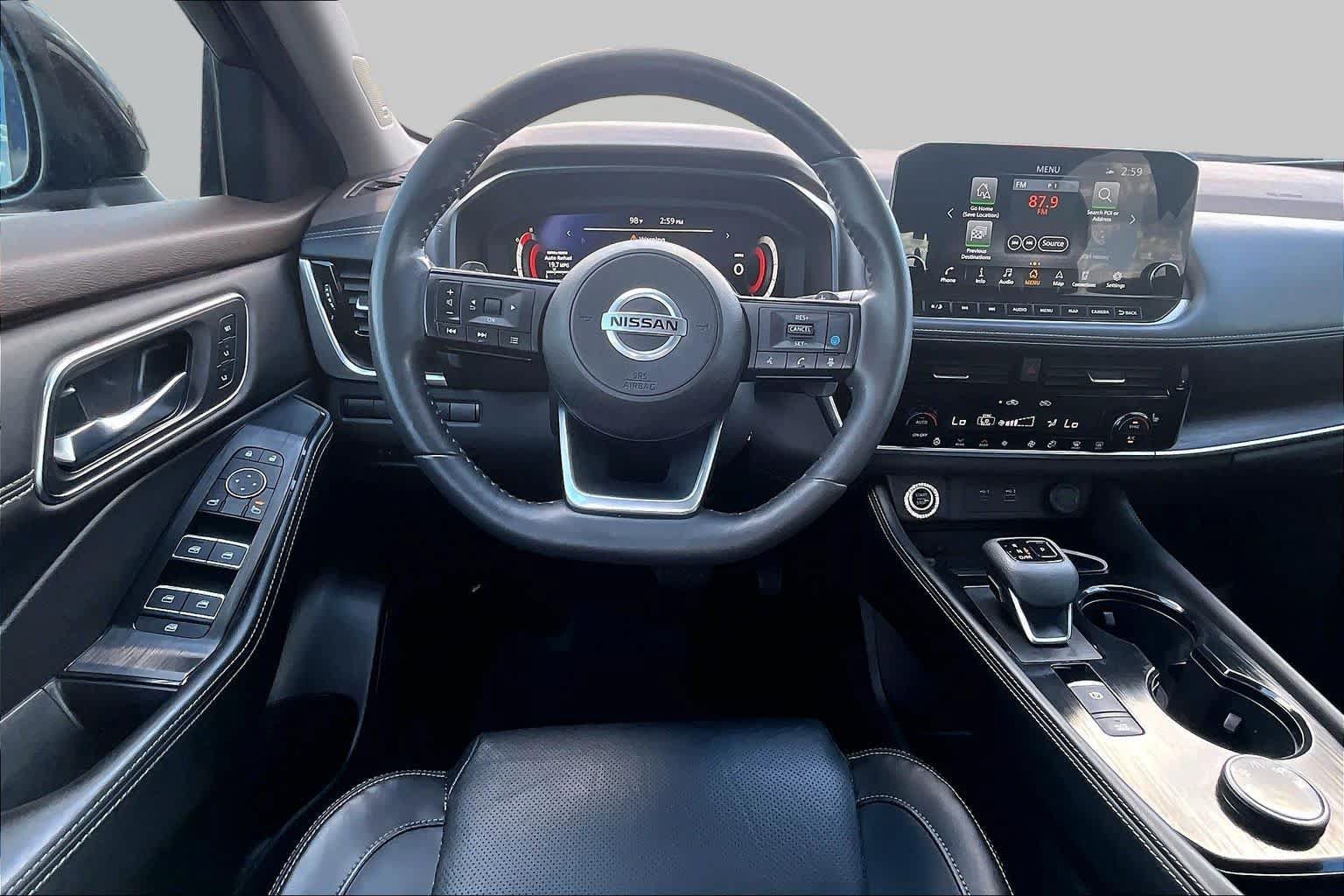 Used 2021 Nissan Rogue Platinum AWD/4WD image 5