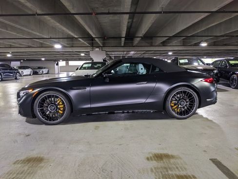 New 2025 Mercedes-Benz SL 63 AMG 4MATIC image 5