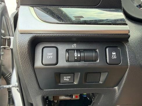 Used 2016 Subaru Crosstrek 2.0i Limited AWD/4WD image 22