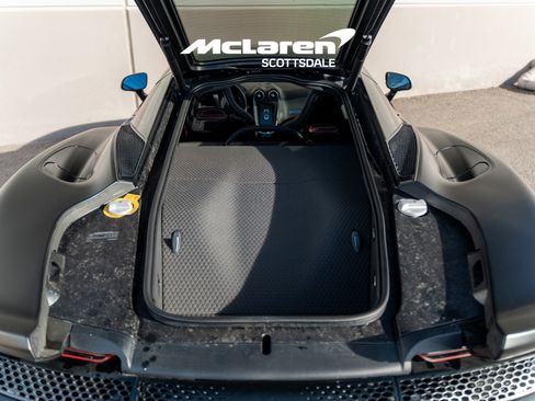 Used 2023 McLaren GT RWD image 24