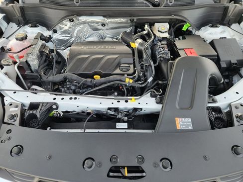 New 2026 Chevrolet Trax LT w/ Driver Confidence Package FWD image 20