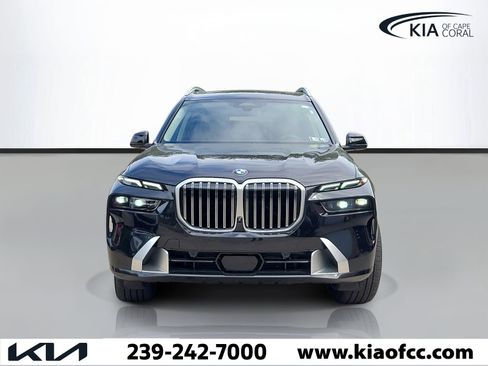 Used 2026 BMW X7 xDrive40i AWD/4WD image 2