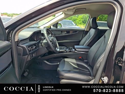 Certified 2023 Lincoln Nautilus AWD image 13