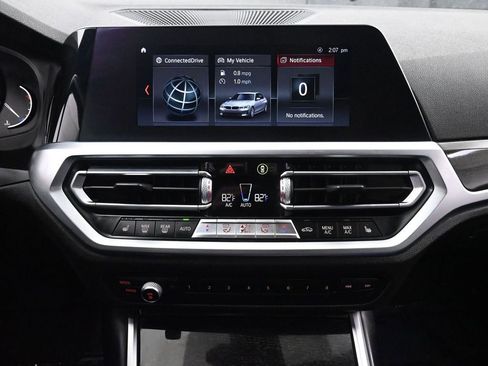 Used 2020 BMW 330i xDrive Sedan w/ Driving Assistance Package image 27