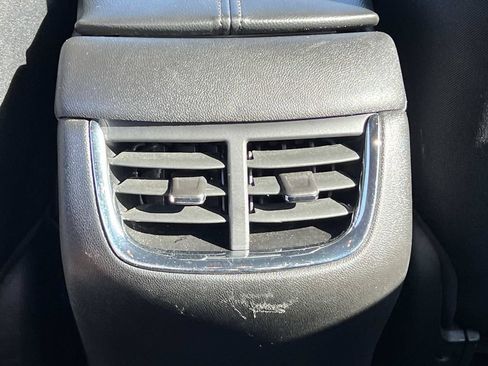 Used 2024 Chevrolet Malibu LT FWD image 24