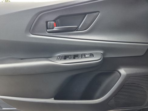 Used 2024 Toyota Prius LE FWD image 19