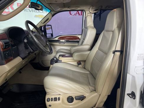 Used 2006 Ford F350 XL image 10