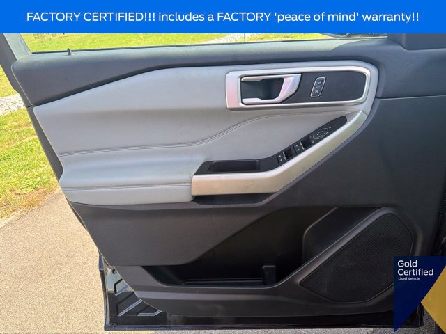 Used 2023 Ford Explorer XLT w/ Equipment Group 202A AWD/4WD image 27