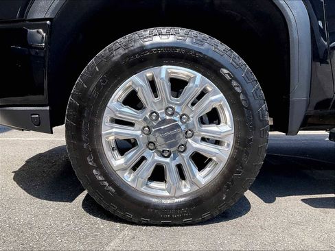 Used 2023 GMC Sierra 2500 Denali w/ Denali Ultimate Package image 7