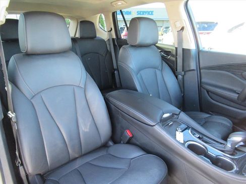 Used 2017 Buick Envision Premium w/ Driver Confidence Package image 8