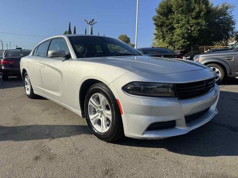 Used 2021 Dodge Charger SXT w/ Leather Interior Group image 1