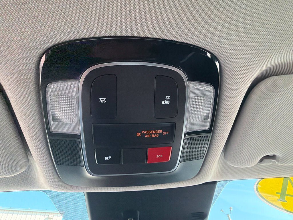 Used 2024 Hyundai Sonata SEL FWD image 19