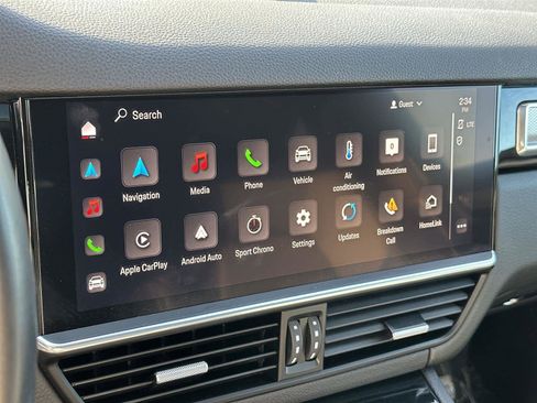 Used 2023 Porsche Cayenne Platinum Edition image 31