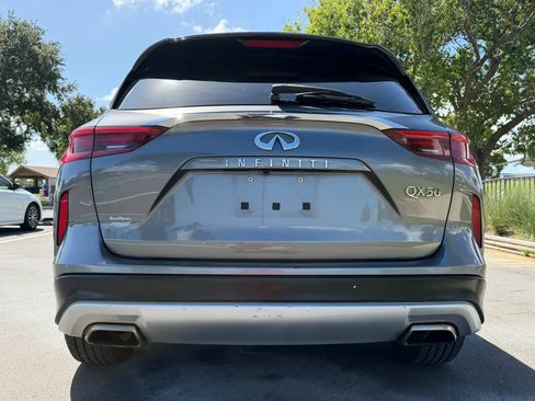 Used 2019 INFINITI QX50 Luxe FWD image 11