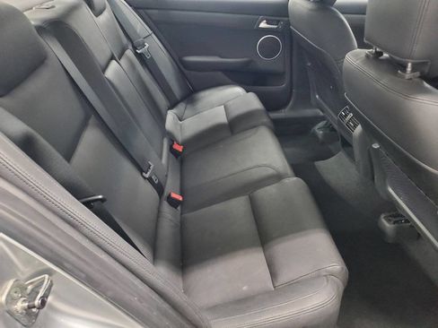 Used 2009 Pontiac G8 w/ Premium Package image 17