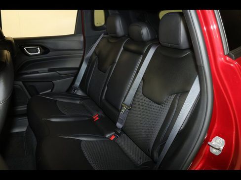 New 2026 Jeep Compass Latitude image 20