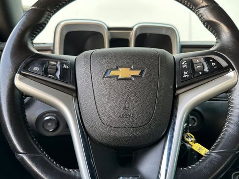Used 2015 Chevrolet Camaro SS image 32