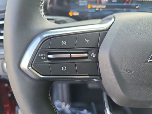 New 2026 Chevrolet Traverse LT w/ Sun and Wheel Package FWD image 17