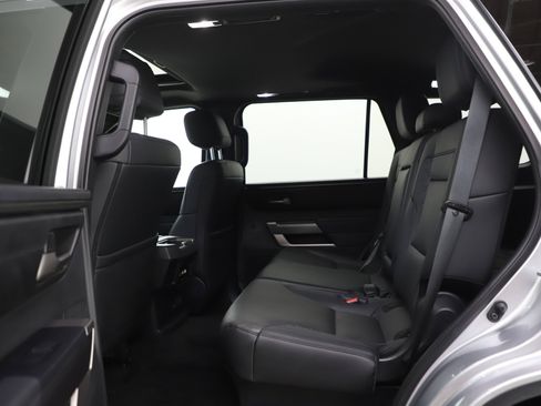 Used 2025 Toyota Sequoia SR5 w/ SR5 Premium Package AWD/4WD image 22