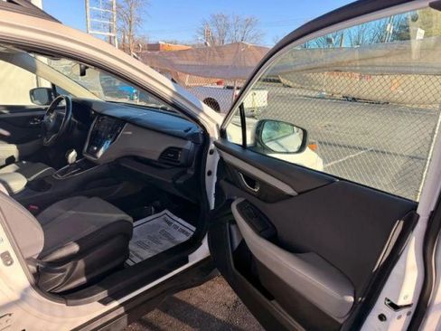 Used 2022 Subaru Outback Premium AWD/4WD image 22