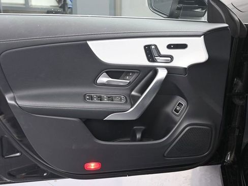 Used 2024 Mercedes-Benz CLA 250 image 9