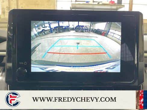 Used 2025 Toyota Corolla LE image 26