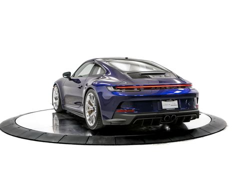 Certified 2022 Porsche 911 GT3 RWD image 3