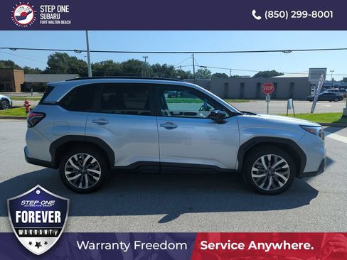 Used 2026 Subaru Forester Touring AWD/4WD image 8