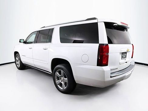 Used 2017 Chevrolet Suburban Premier image 5