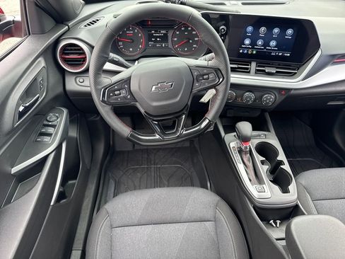 New 2026 Chevrolet Trax RS image 15