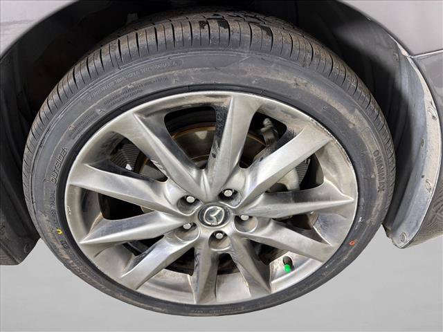 Used 2018 MAZDA MAZDA3 Grand Touring FWD image 13
