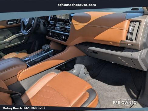 Used 2023 Nissan Pathfinder Platinum w/ Cargo Package AWD/4WD image 15