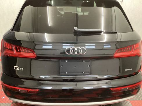 Used 2019 Audi Q5 2.0T Premium Plus w/ Premium Plus Package AWD/4WD image 21