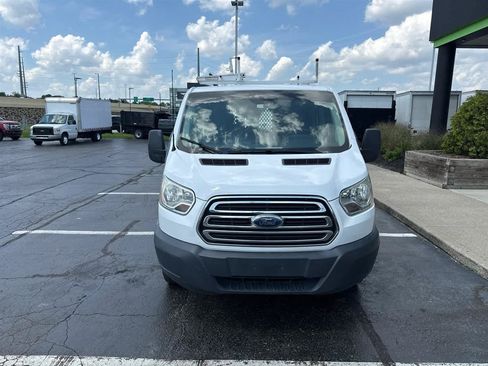 Used 2018 Ford Transit 250 130 Low Roof w/ Exterior Upgrade Package RWD image 3