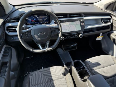 New 2027 Chevrolet Bolt LT w/ Comfort Package image 15