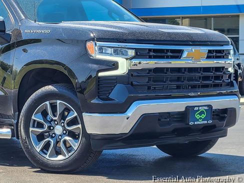 Certified 2024 Chevrolet Silverado 1500 LT AWD/4WD image 3