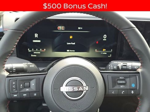 New 2026 Nissan Kicks SR image 10