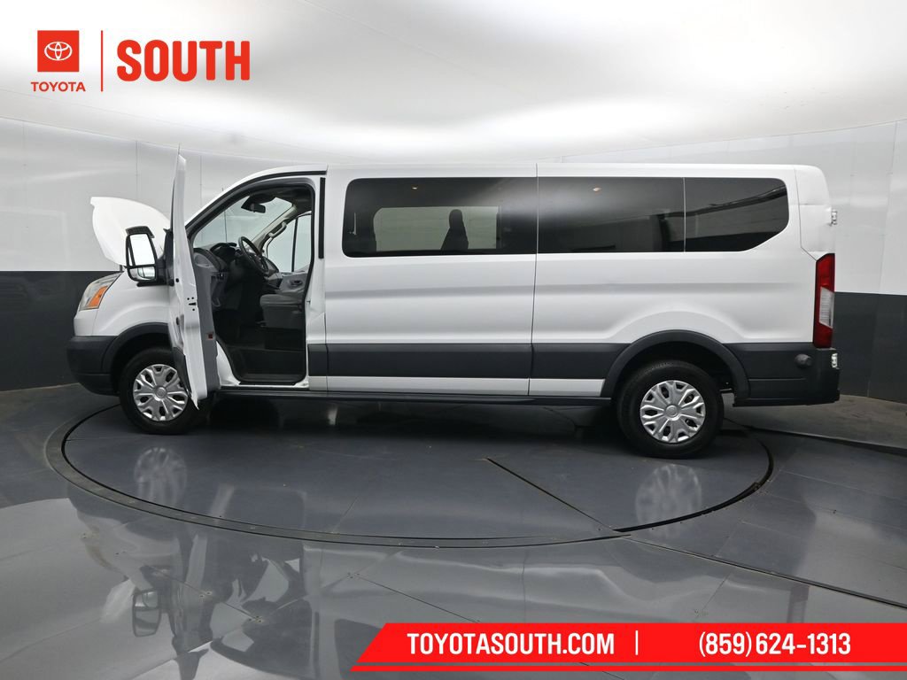 Used 2015 Ford Transit 350 XLT RWD image 44