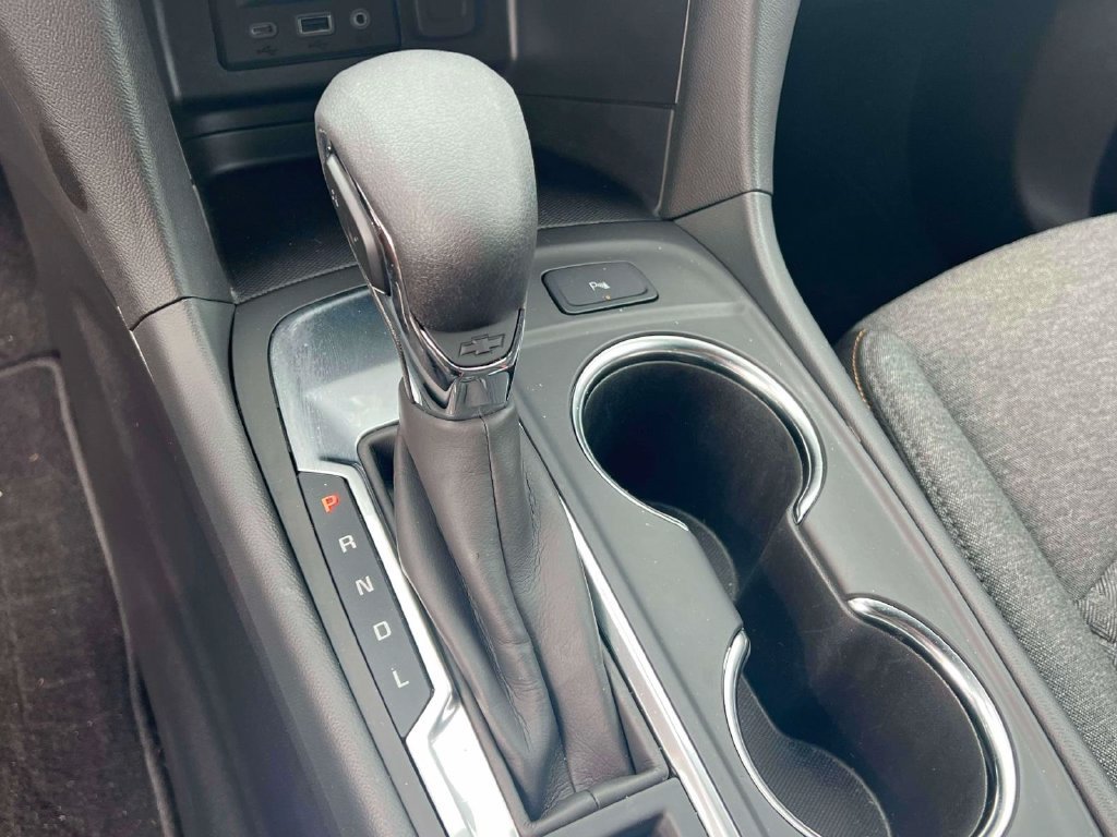 Used 2024 Chevrolet Equinox LT FWD image 28