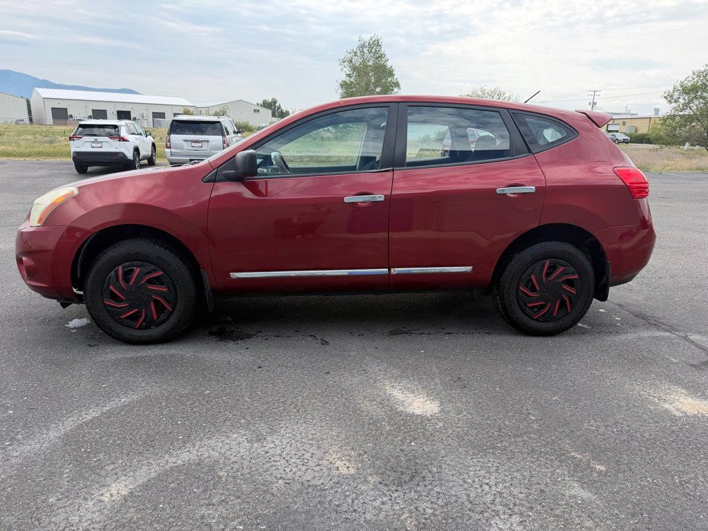 Used 2013 Nissan Rogue S AWD/4WD image 7