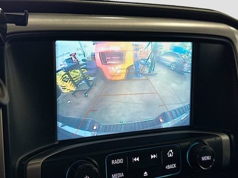 Used 2018 GMC Sierra 1500 SLE w/ SLE Value Package AWD/4WD image 14