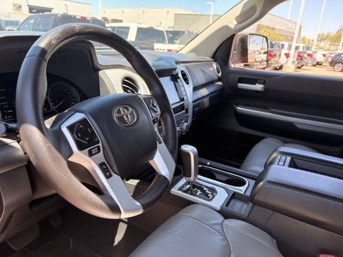 Used 2020 Toyota Tundra SR5 w/ SR5 Leather Package AWD/4WD image 14
