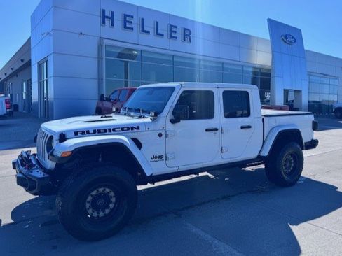 Used 2020 Jeep Gladiator Rubicon image 3
