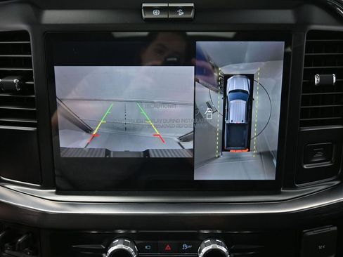 New 2026 Ford F250 Lariat w/ Black Appearance Package AWD/4WD image 3