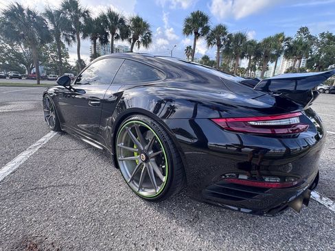 Used 2018 Porsche 911 Turbo S AWD/4WD image 19