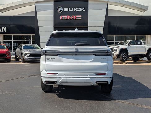 New 2026 Buick Enclave Avenir w/ Super Cruise Package image 5