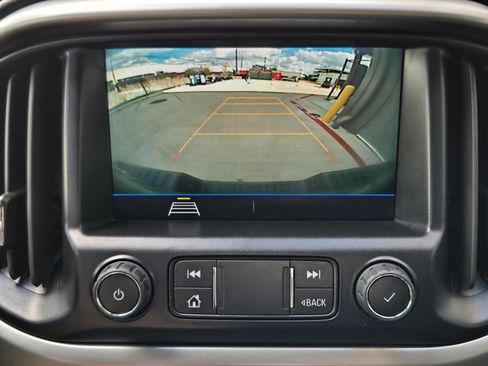 Used 2022 Chevrolet Colorado LT w/ Luxury Package image 13