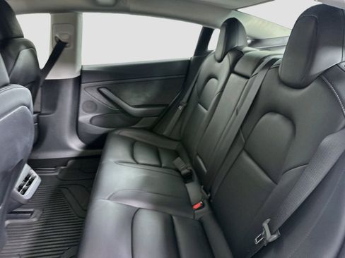 Used 2023 Tesla Model 3 Standard Range RWD image 26