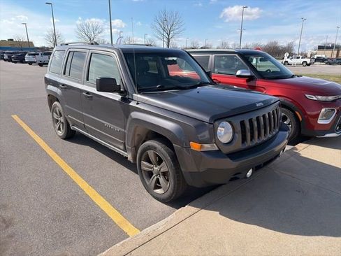 Used 2015 Jeep Patriot High Altitude image 3